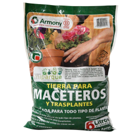 Tierra para macetero 6 litros bolsa
